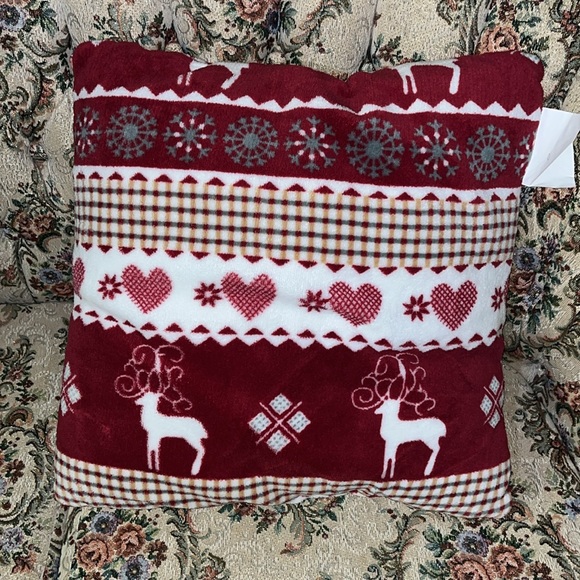 Aarhus Decorative Christmas Pillow Cushion NWT $11 - Picture 5 of 6